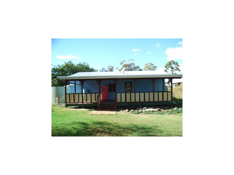 23-25 Railway Avenue, Bowenville QLD 4404