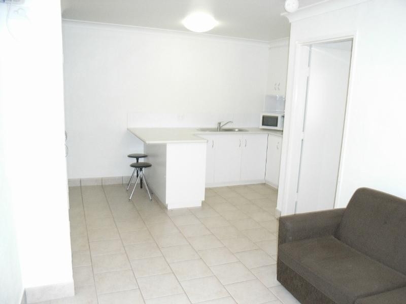 6/9 Uniplaza Court, Kearneys Spring QLD 4350