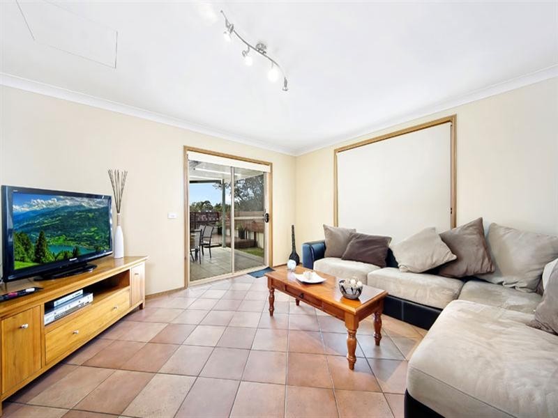 35 Popperwell Drive, Menai NSW 2234