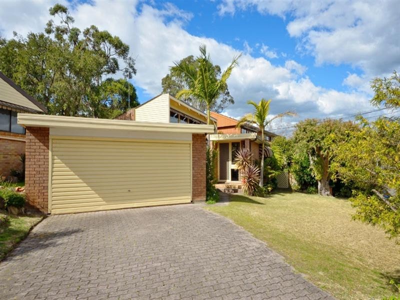 4 Jefferson Crescent, Bonnet Bay NSW 2226