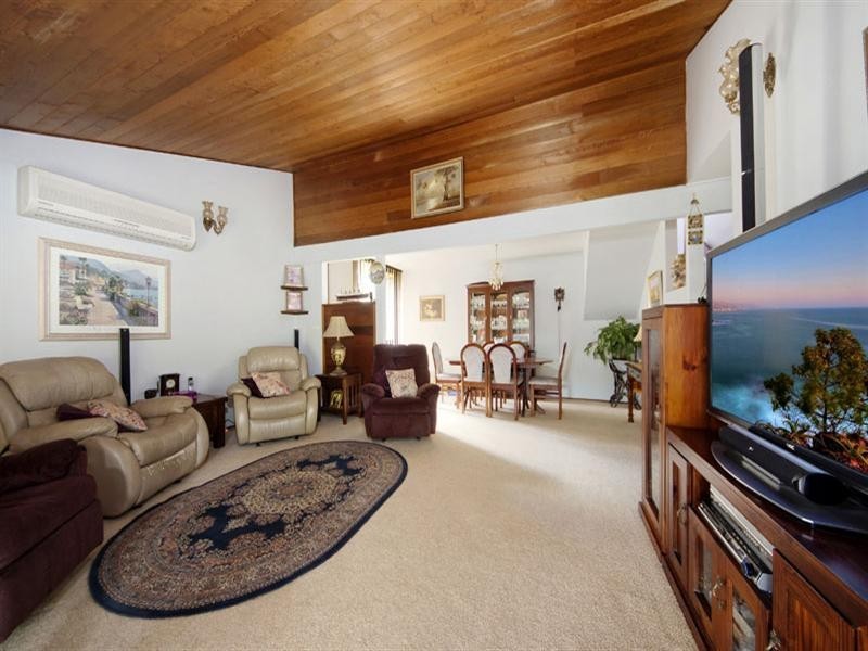 4 Jefferson Crescent, Bonnet Bay NSW 2226