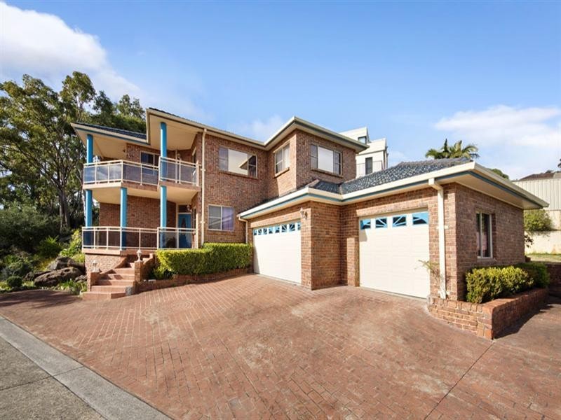 18 Thompson Avenue, Illawong NSW 2234