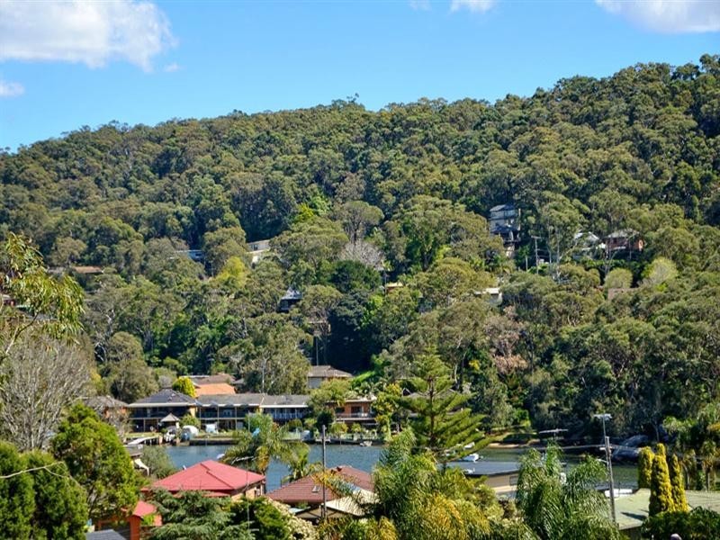 50 Prince Edward Park Road, Woronora NSW 2232