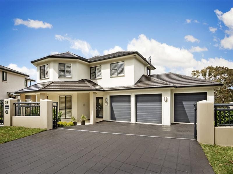 28 Link Circuit, Menai NSW 2234