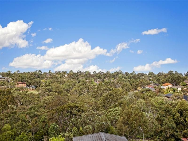 28 Link Circuit, Menai NSW 2234
