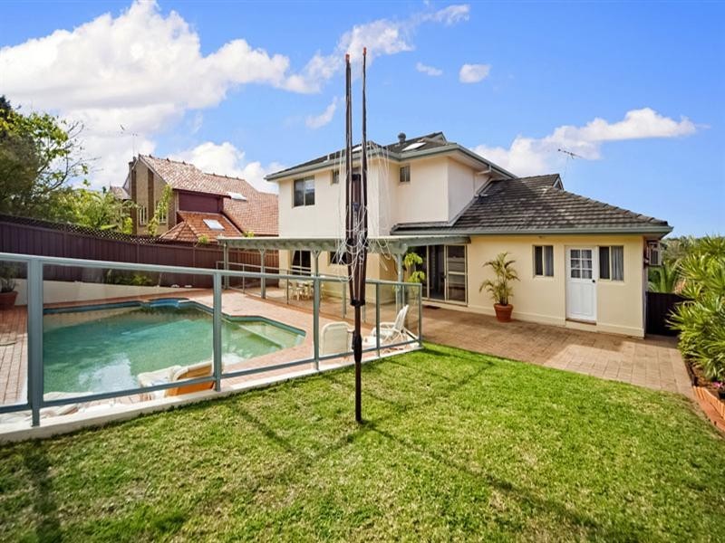 5 Von Nida Place, Menai NSW 2234