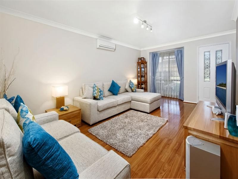 4 Arnold Place, Menai NSW 2234