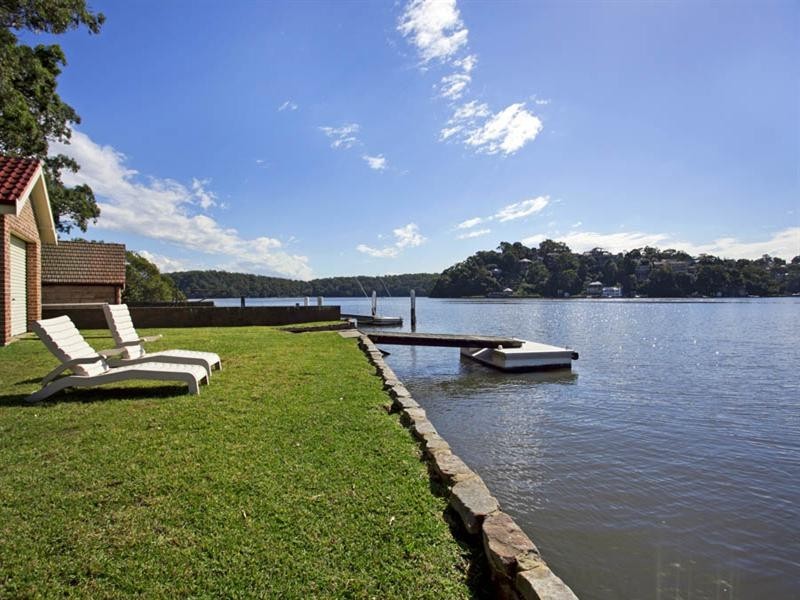 19-21 Bignell Street, Illawong NSW 2234