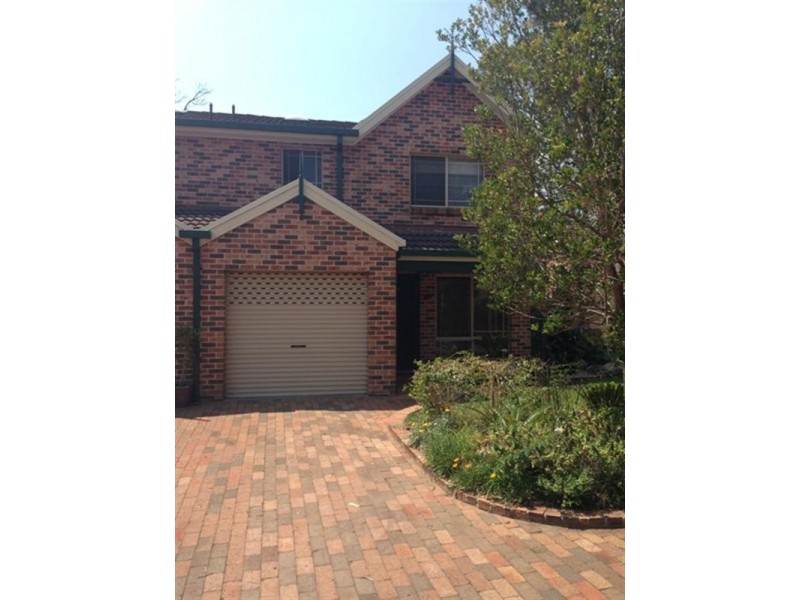 18/19 Owen Jones Row, Menai NSW 2234