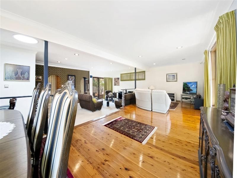 1 Baranbali Street, Beverly Hills NSW 2209