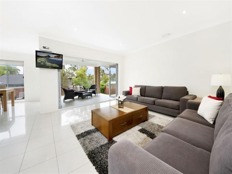 38 Brushwood Drive, Alfords Point NSW 2234