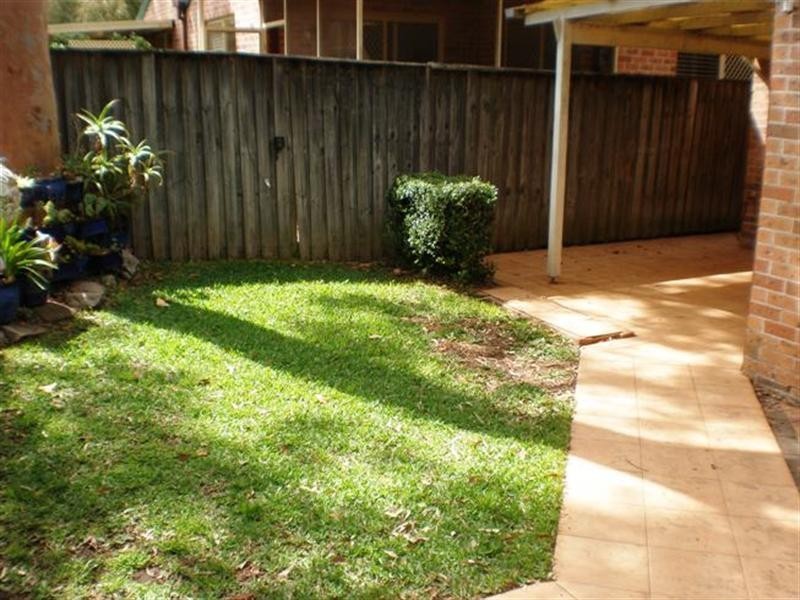 11/11 Owen Jones Row, Menai NSW 2234