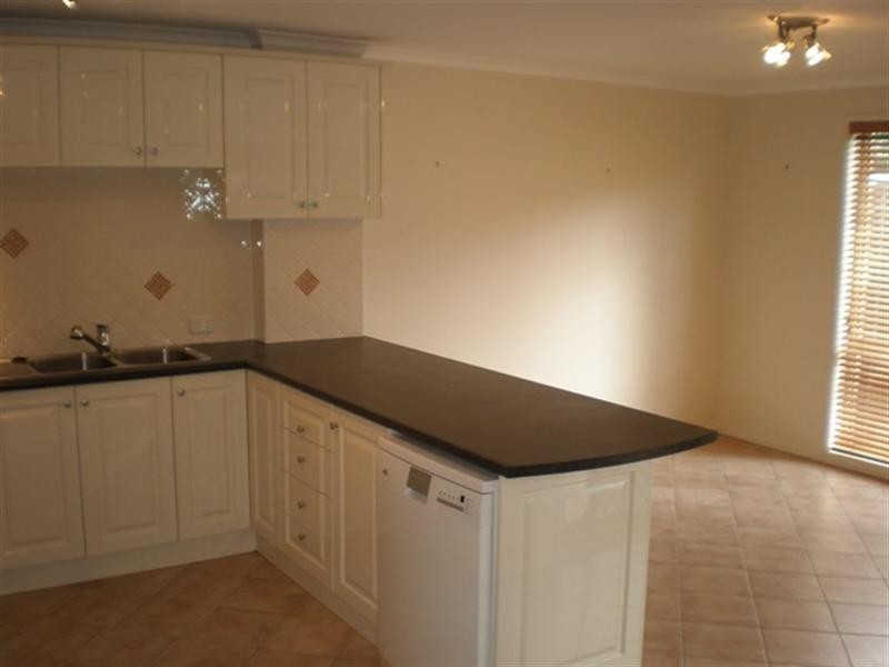 11/11 Owen Jones Row, Menai NSW 2234