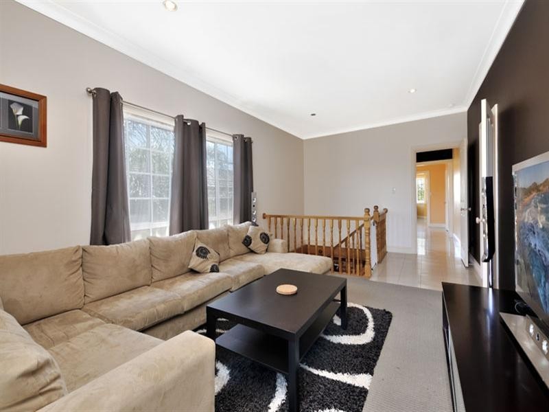 117 Fowler Road, Illawong NSW 2234