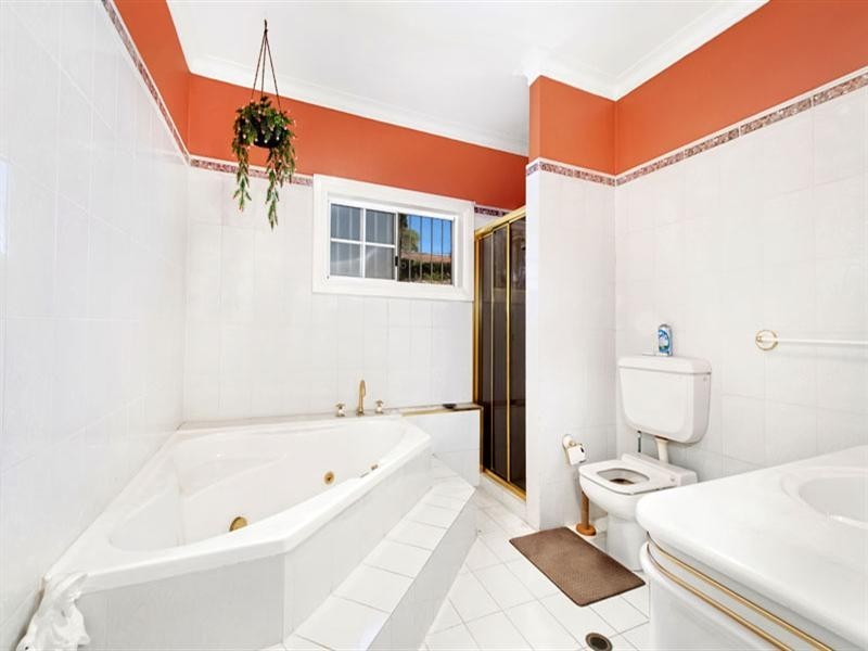 117 Fowler Road, Illawong NSW 2234