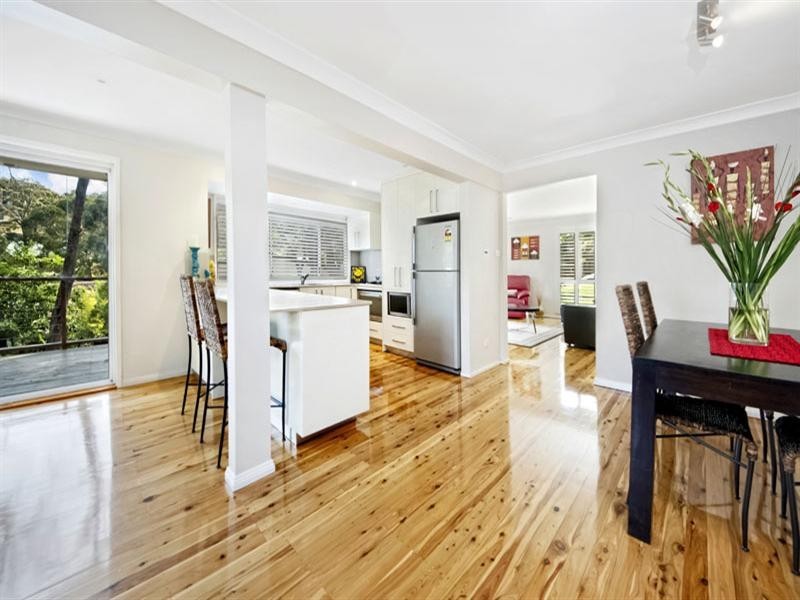 6 Ontario Close, Illawong NSW 2234