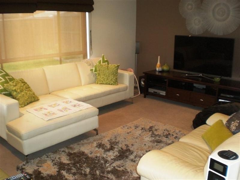 33 Timbrey Circuit, Barden Ridge NSW 2234