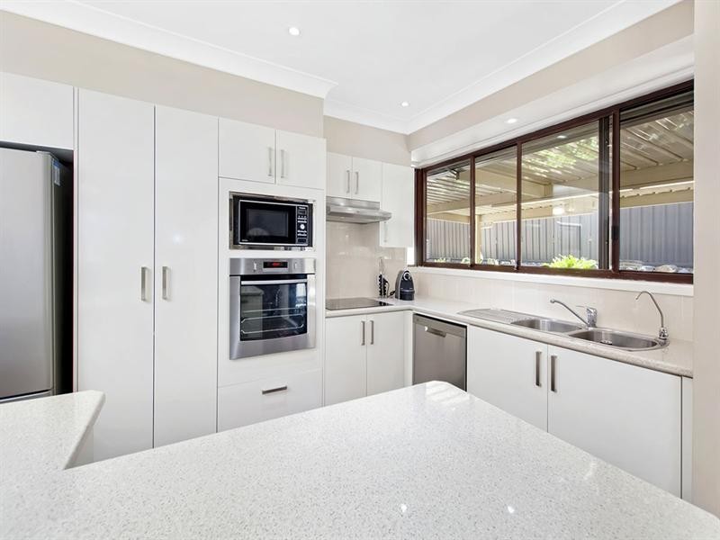 8 Satinwood Close, Alfords Point NSW 2234