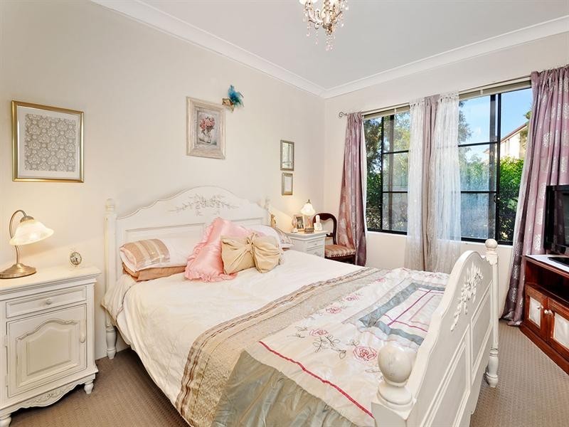 H4/6 Schofield Place, Menai NSW 2234