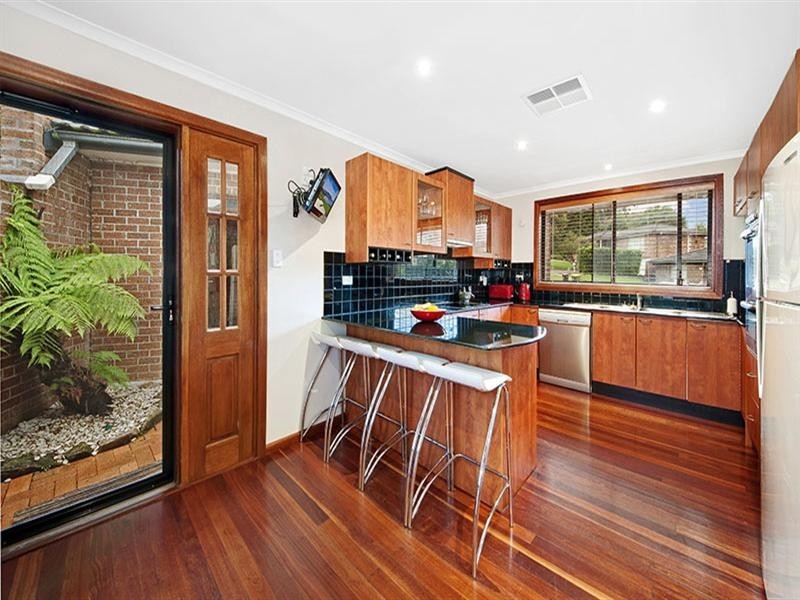 11 Bodalla Crescent, Bangor NSW 2234