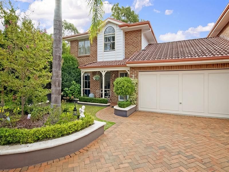 2/16 Amberwood Place, Menai NSW 2234