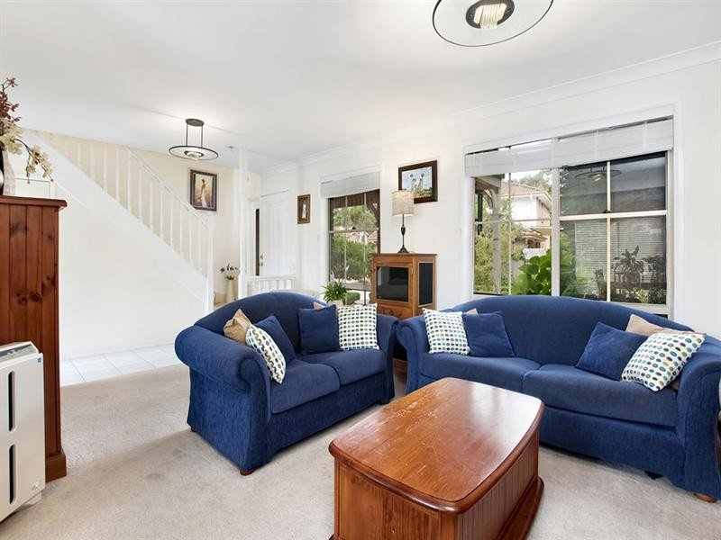 2/16 Amberwood Place, Menai NSW 2234