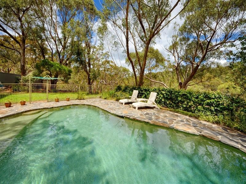 16 Landy Close, Menai NSW 2234