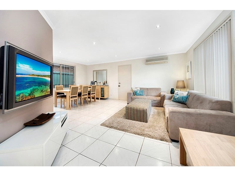 33 Nicolson Circuit, Menai NSW 2234