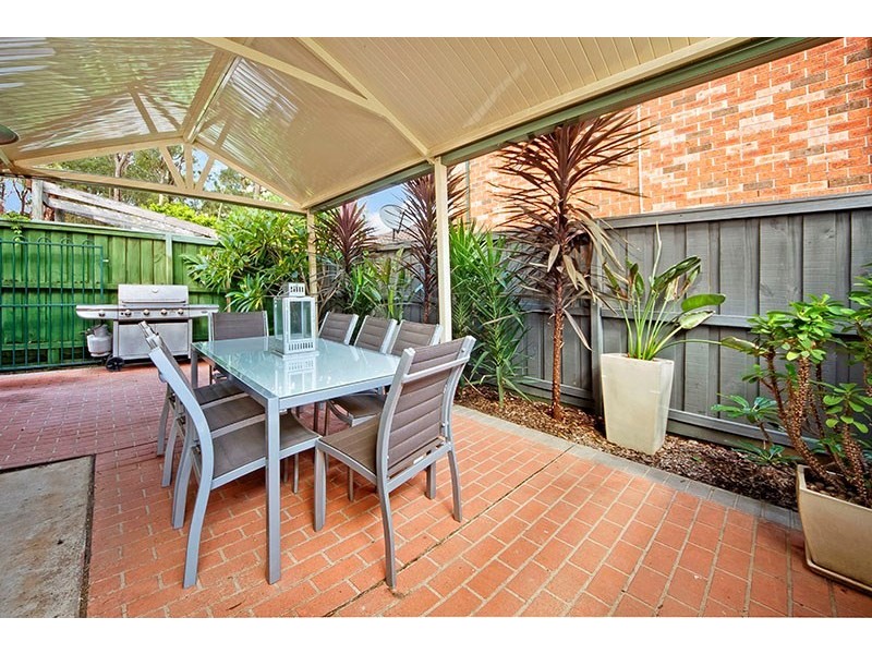 33 Nicolson Circuit, Menai NSW 2234