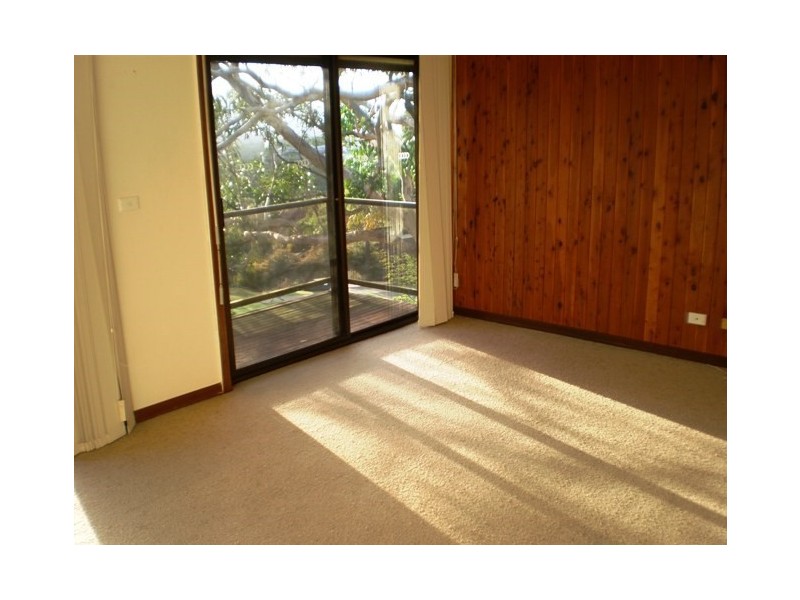 27 Brushwood Drive, Alfords Point NSW 2234