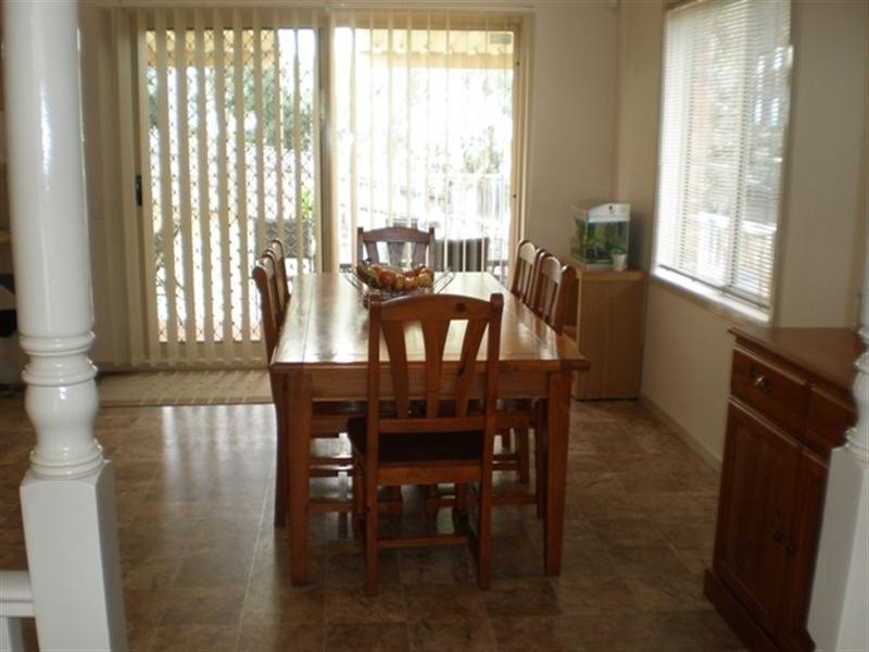 18 Fern Circuit, Menai NSW 2234