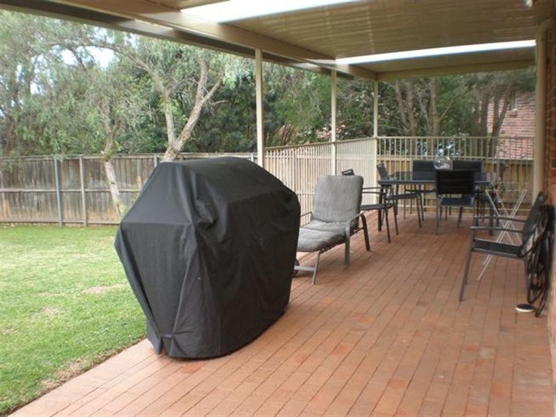 18 Fern Circuit, Menai NSW 2234