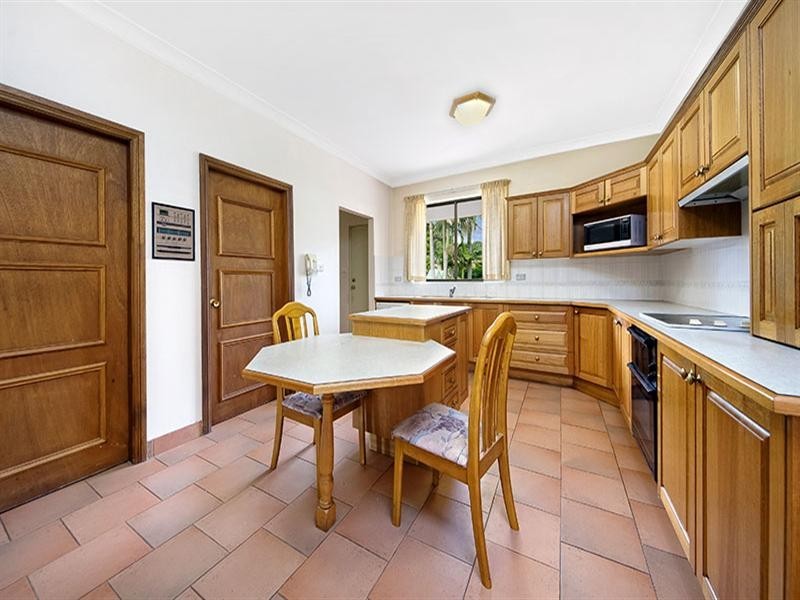 41 Henry Lawson Drive, Peakhurst NSW 2210