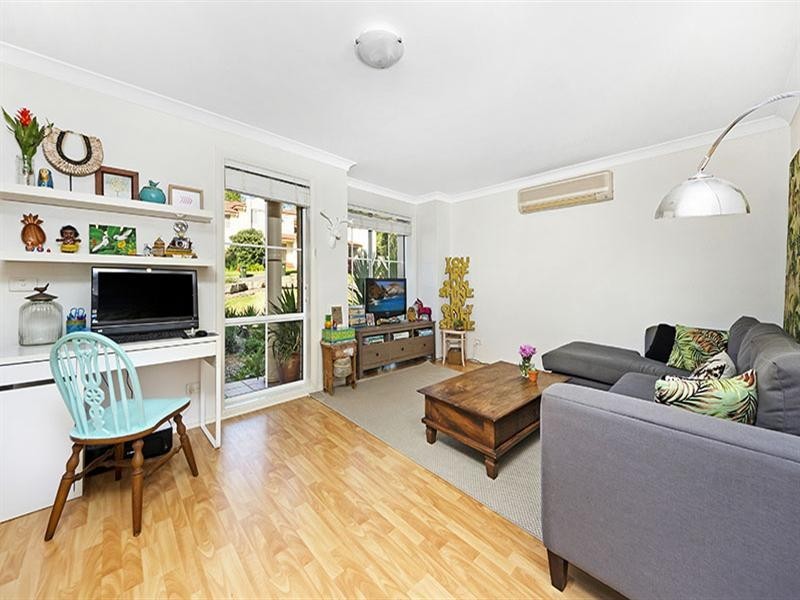 9 Oakwood Way, Menai NSW 2234