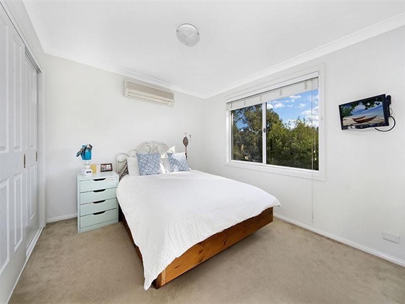 9 Oakwood Way, Menai NSW 2234