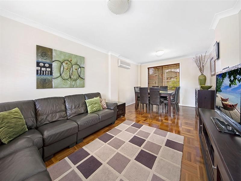 2 Arnold Place, Menai NSW 2234