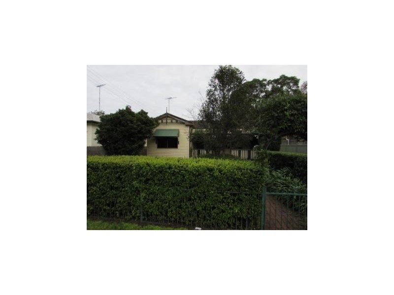 232 Prices Circuit, Woronora NSW 2232