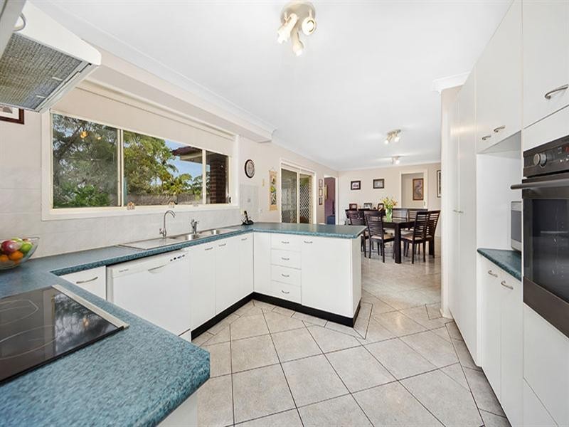 14 Pelican Place, Woronora Heights NSW 2233