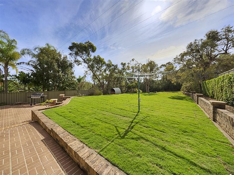 10 Moonah Place, Alfords Point NSW 2234