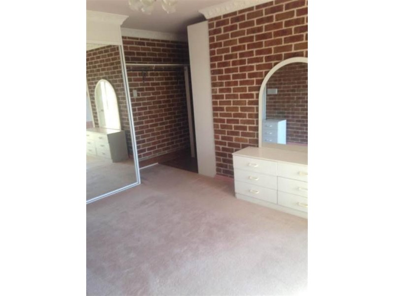 93 Bignell Street, Illawong NSW 2234