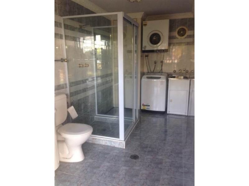 93 Bignell Street, Illawong NSW 2234