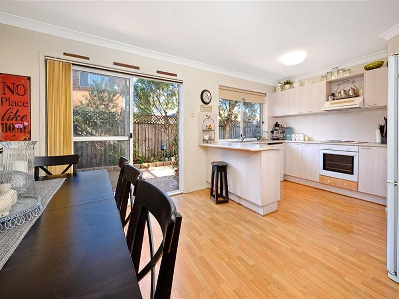 10 Harper Way, Menai NSW 2234