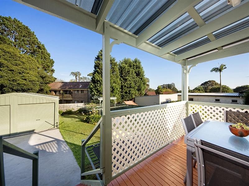 61 Linden Street, Sutherland NSW 2232