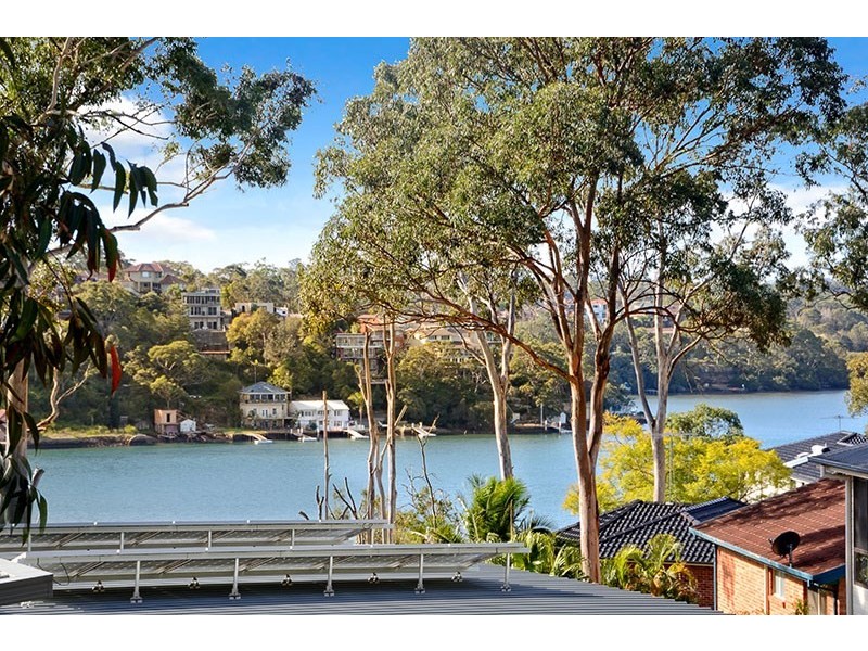 81A Bignell Street, Illawong NSW 2234