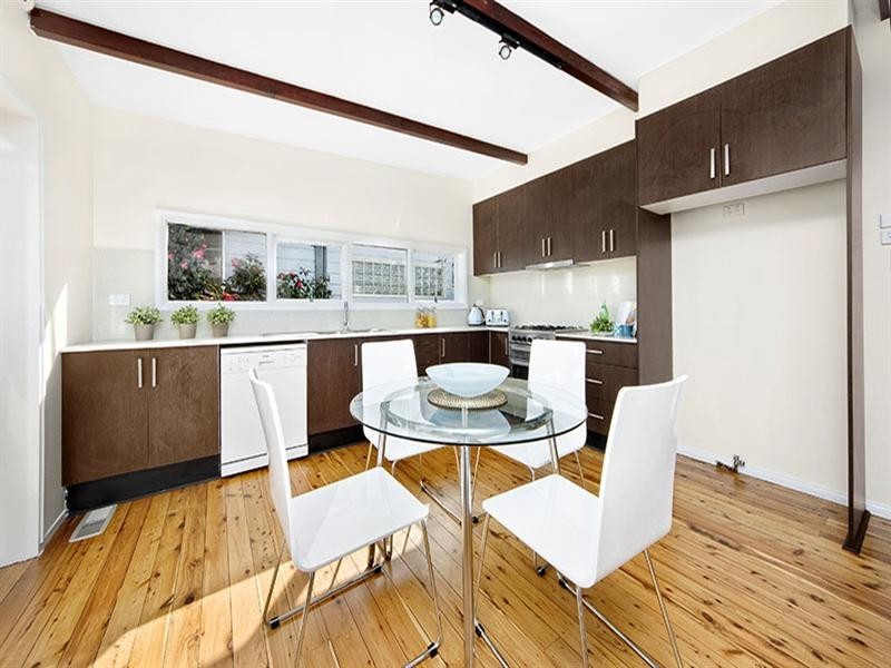 8 Thorp Road, Woronora NSW 2232
