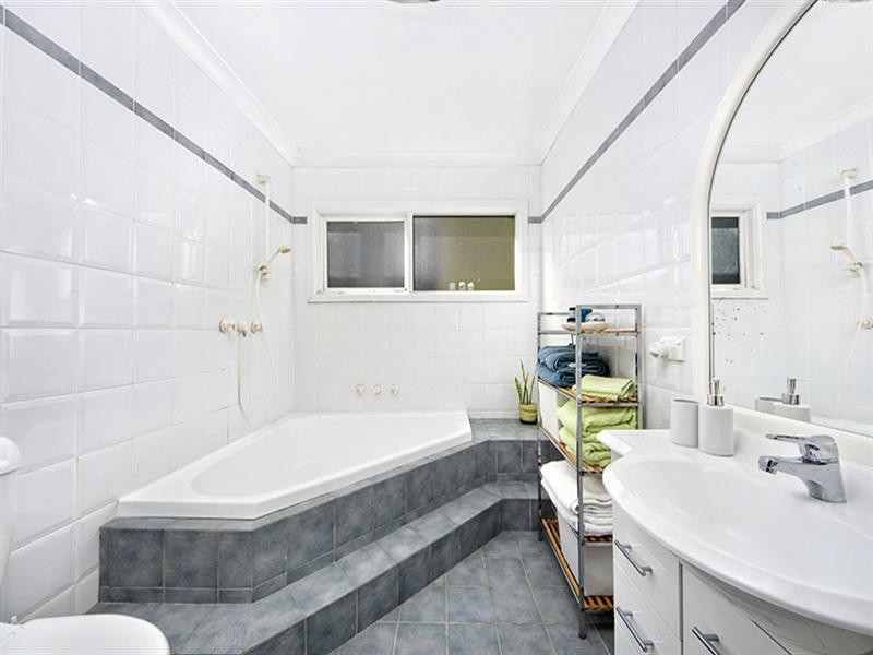 14 Crump Street, Mortdale NSW 2223