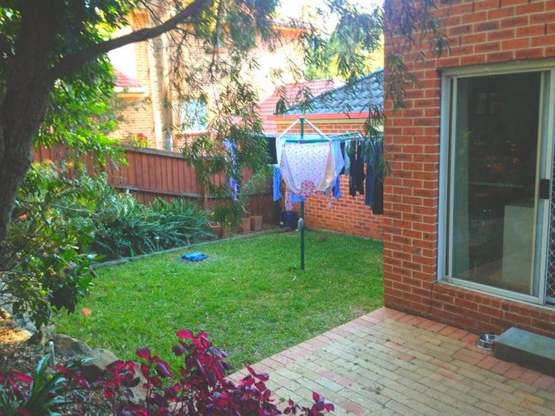 19 Abraham Close, Menai NSW 2234