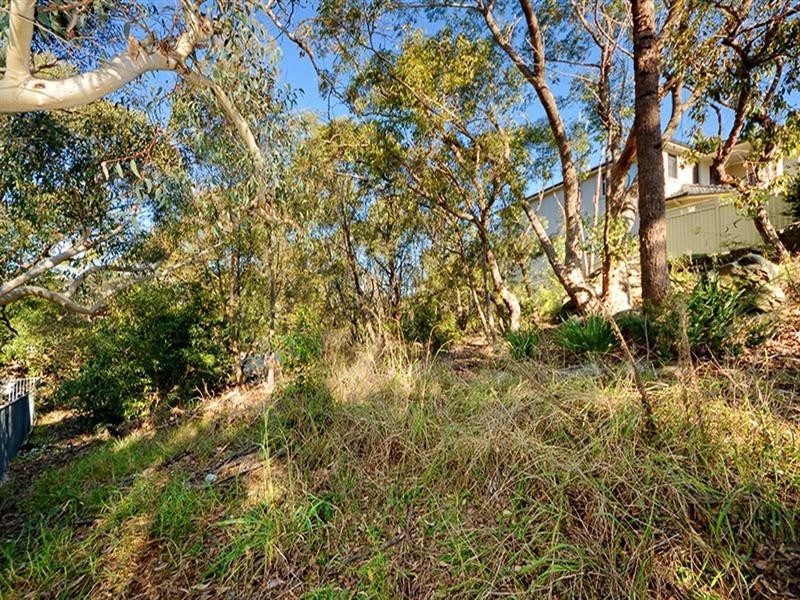 11 Bataan Close, Illawong NSW 2234