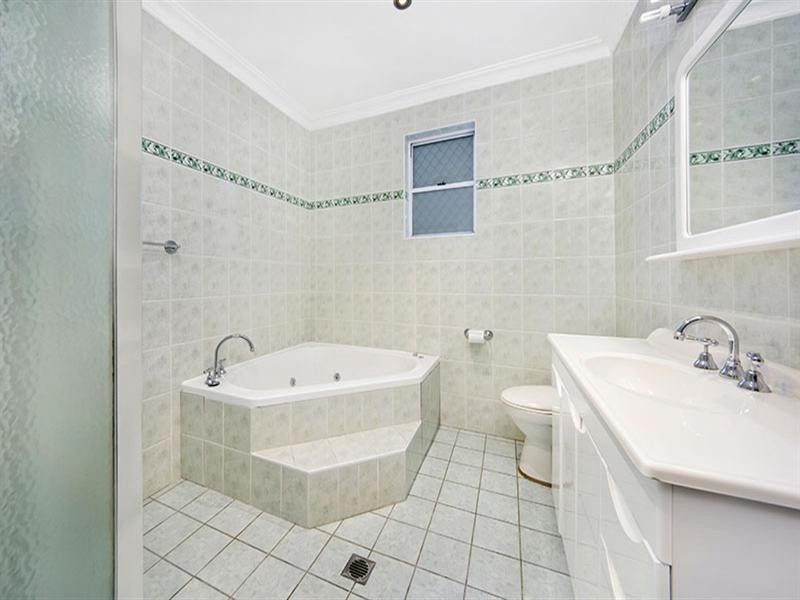 7 Arnold Place, Menai NSW 2234