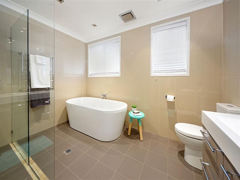 25 Elliott Road, Menai NSW 2234